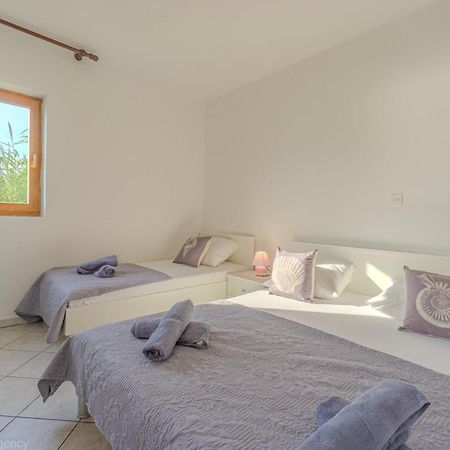 Bepic Quiet Location On A Beautiful Bay Apartment เมทายนา ภายนอก รูปภาพ
