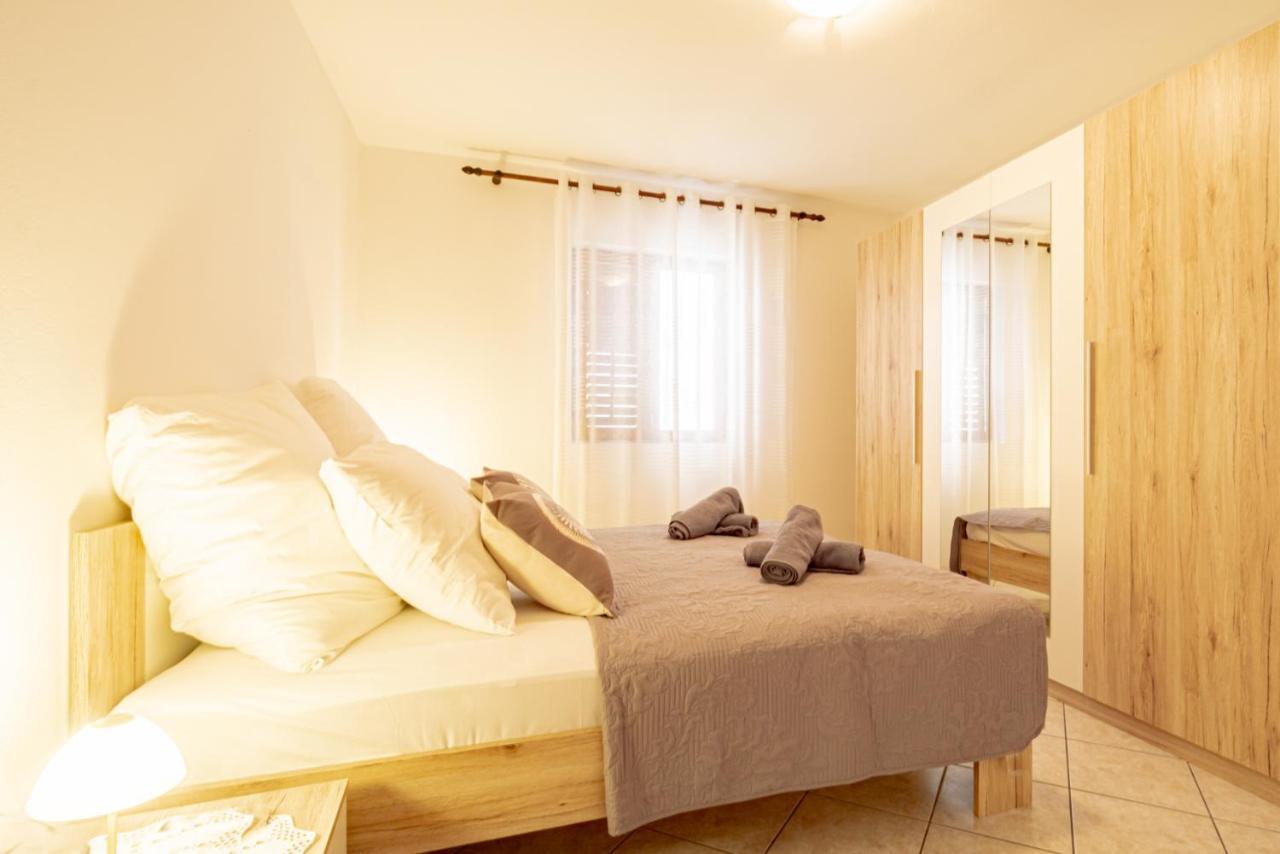 Bepic Quiet Location On A Beautiful Bay Apartment เมทายนา ภายนอก รูปภาพ